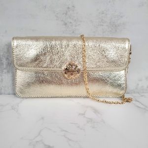 Tory Burch Metallic Envelope Clutch Bag in Spark Gold